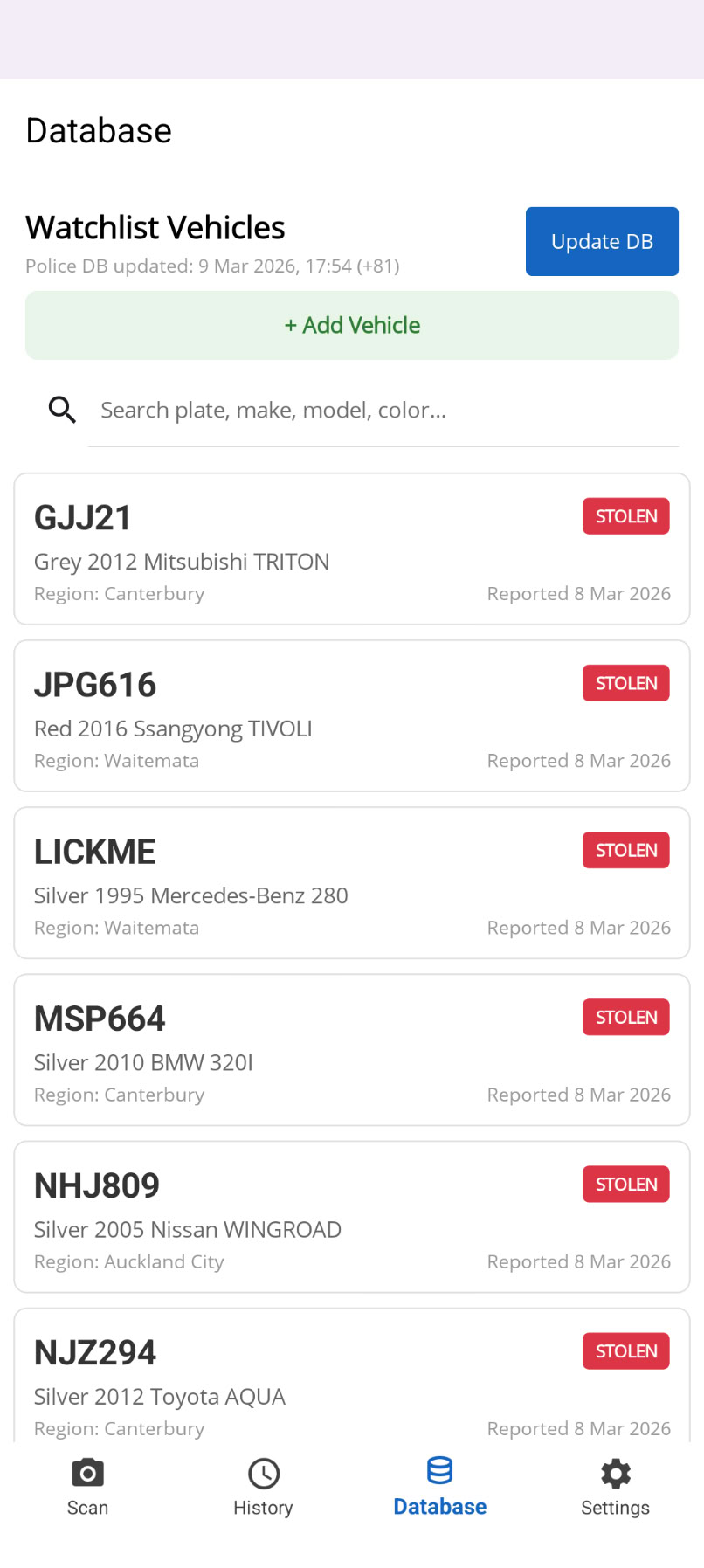 PlatePatrol database screen showing synced NZ Police stolen vehicle data with search